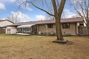 1795 Lake Valentine Rd, Arden Hills, MN 55112 - Photo 37