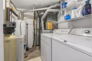 15057 Dunwood Trail, Apple Valley, MN 55124 - Photo 27