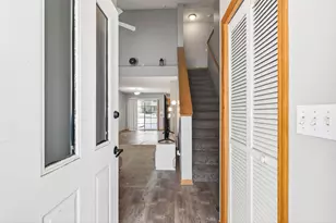 15057 Dunwood Trail, Apple Valley, MN 55124 - Photo 5