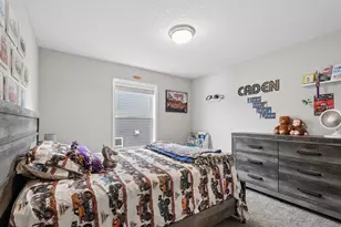 1360 Chestnut Cir, Carver, MN 55315 - Photo 19