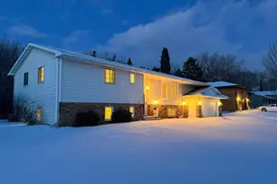 835 Gramsie Rd, Shoreview, MN 55126 - Photo 41