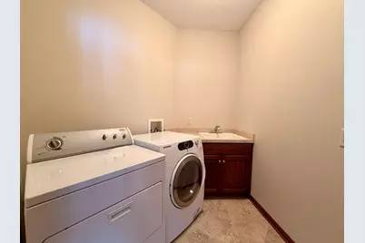 835 Gramsie Road, Shoreview, MN 55126 - Photo 37