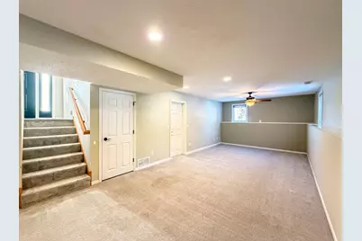 835 Gramsie Road, Shoreview, MN 55126 - Photo 17