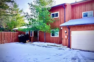 6843 York N, Brooklyn Center, MN 55429 - Photo 1