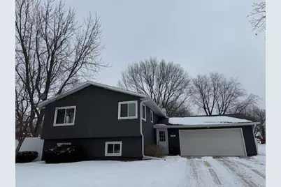 1515 3rd Avenue NE, Owatonna, MN 55060 - Photo 1