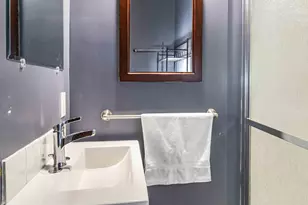 1437 Englewood Ave, Saint Paul, MN 55104 - Photo 11