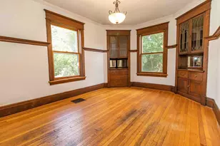 1437 Englewood Ave, Saint Paul, MN 55104 - Photo 9