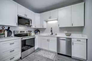 100 Clydesdale Trail, Hamel, MN 55340 - Photo 11