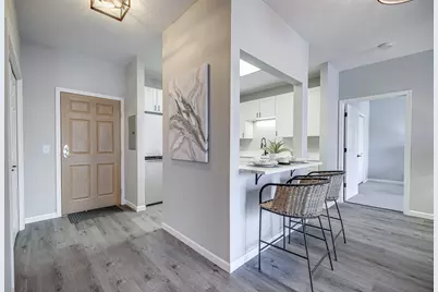 100 Clydesdale Trail #115, Medina, MN 55340 - Photo 9