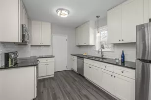 1764 English St, Maplewood, MN 55109 - Photo 15