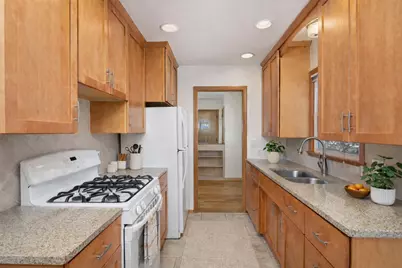 7601 14th Avenue S, Richfield, MN 55423 - Photo 5