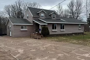 901 Riverside Dr, Cornell, WI 54732 - Photo 1