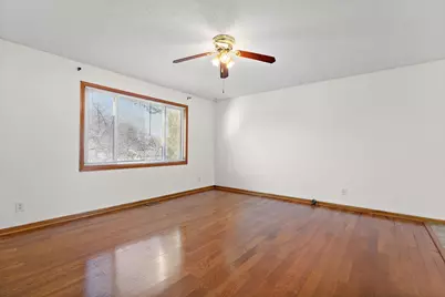 13753 Glenhurst Avenue, Savage, MN 55378 - Photo 9