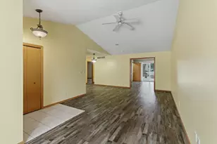 104 Blue Bird Path, Mankato, MN 56001 - Photo 11