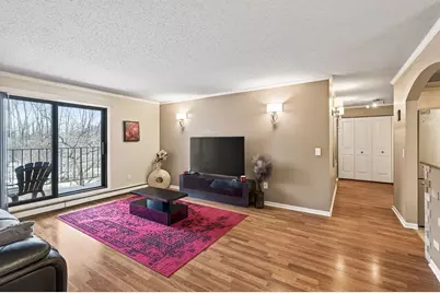 5645 Green Circle Drive #108, Hopkins, MN 55343 - Photo 7