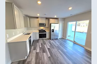 13676 Kaylemore Trail, Rosemount, MN 55068 - Photo 9