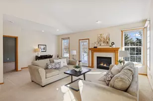 7174 Arthur Dr, Woodbury, MN 55125 - Photo 7