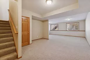 7174 Arthur Dr, Woodbury, MN 55125 - Photo 41