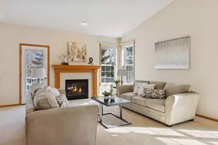 7174 Arthur Dr, Woodbury, MN 55125 - Photo 9