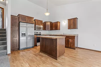 2239 35th Street Circle S, Moorhead, MN 56560 - Photo 3