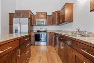 2239 35th Street Circle S, Moorhead, MN 56560 - Photo 5