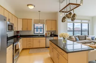 270 4th St, Saint Paul, MN 55101 - Photo 7