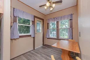 902 White St, Jackson, MN 56143 - Photo 5