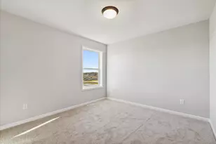 1937 Dahlia Dr, Shakopee, MN 55379 - Photo 27