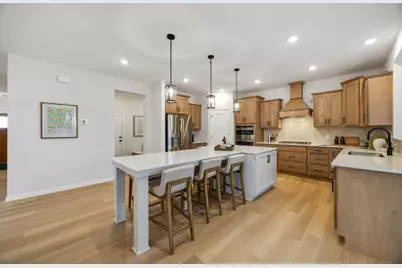 1937 Dahlia Drive, Shakopee, MN 55379 - Photo 7