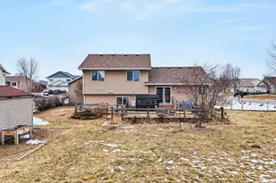 601 Hickory St SW, Isanti, MN 55040 - Photo 13