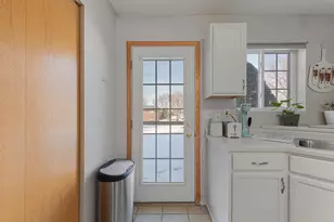 1502 Carriage Cir, Faribault, MN 55021 - Photo 21