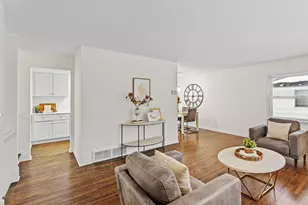 7012 Regent Ave N, Brooklyn Center, MN 55429 - Photo 5