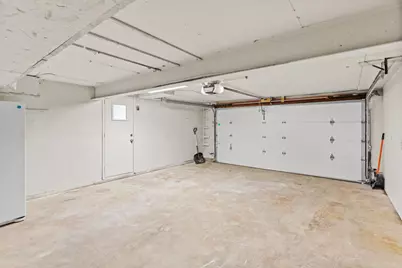 7012 Regent Avenue N, Brooklyn Center, MN 55429 - Photo 27