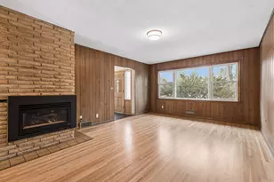 15776 Cedar Ridge Rd, Eden Prairie, MN 55347 - Photo 11