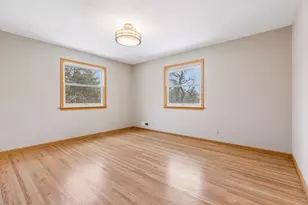 15776 Cedar Ridge Rd, Eden Prairie, MN 55347 - Photo 21