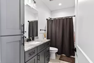 1819 31st St SW, Rochester, MN 55902 - Photo 23