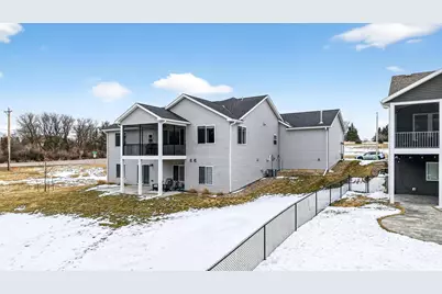 1819 31st Street SW, Rochester, MN 55902 - Photo 45