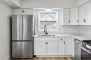 984 Armstrong Ave, Saint Paul, MN 55102 - Photo 15