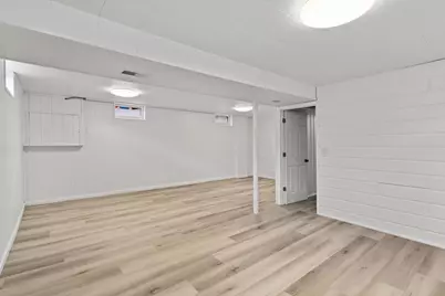 984 Armstrong Avenue, Saint Paul, MN 55102 - Photo 17