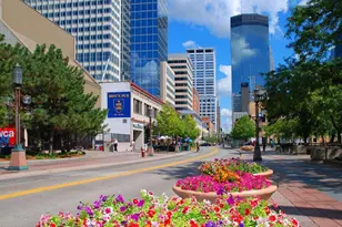 1225 Lasalle Ave, Minneapolis, MN 55403 - Photo 61