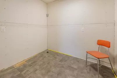 129 N Sibley Avenue, Litchfield, MN 55355 - Photo 7