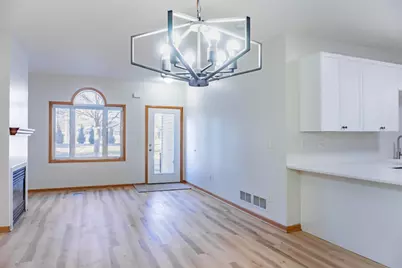 1122 Crystal Place W, Chaska, MN 55318 - Photo 53