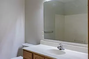 1122 Crystal Pl W, Chaska, MN 55318 - Photo 29