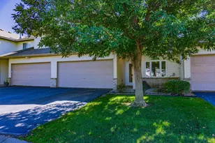 1122 Crystal Pl W, Chaska, MN 55318 - Photo 43