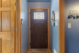 704 S 8th Ave W, Virginia, MN 55792 - Photo 3