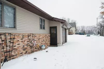 525 N Hood Street, Blue Earth, MN 56013 - Photo 41
