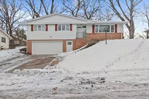 5547 Regis Trail NE, Fridley, MN 55432 - Photo 19