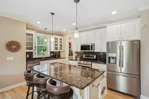 1031 Anthony Way, Victoria, MN 55386 - Photo 5