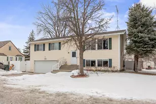 493 California St NW, Hutchinson, MN 55350 - Photo 21