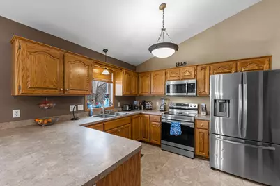 22355 Elston Avenue, Forest Lake, MN 55025 - Photo 9